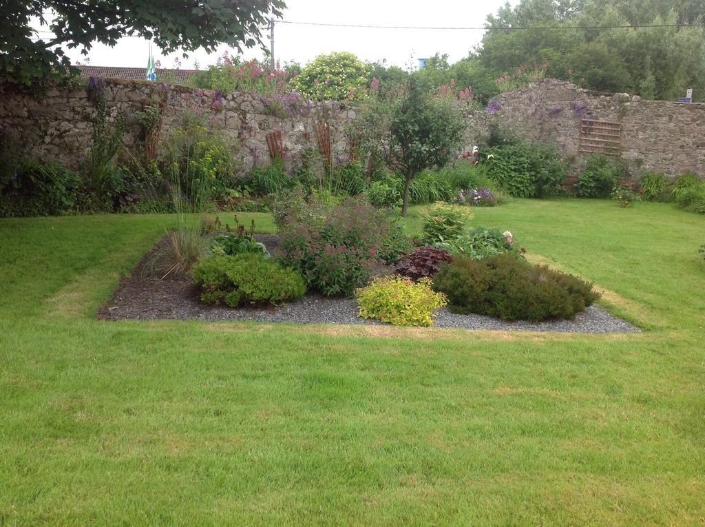 Clochard Bed & Breakfast Galway Esterno foto